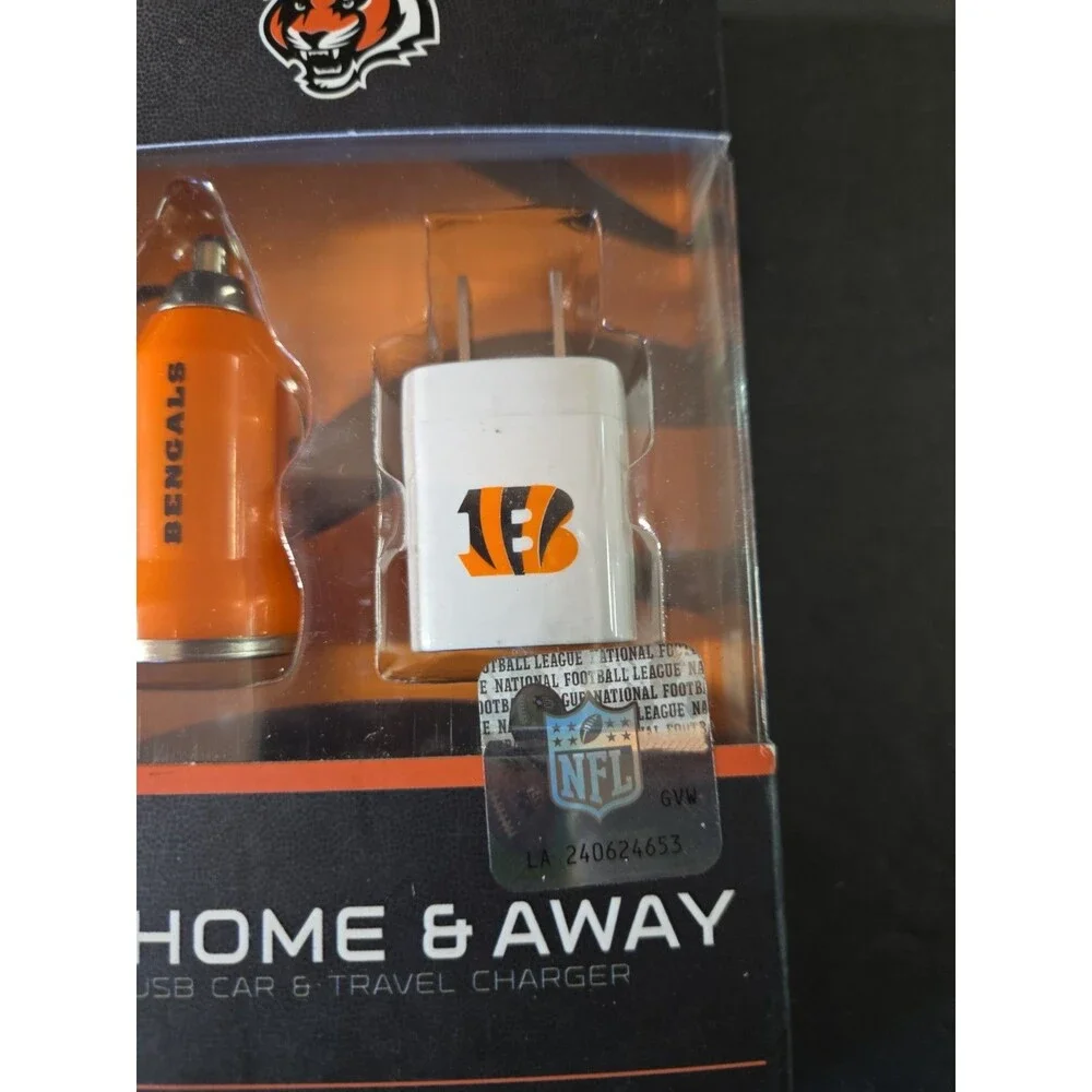 NFL Cincinnati Bengles Car And Travel Charger Home And Away Old Stock Mizco 2015